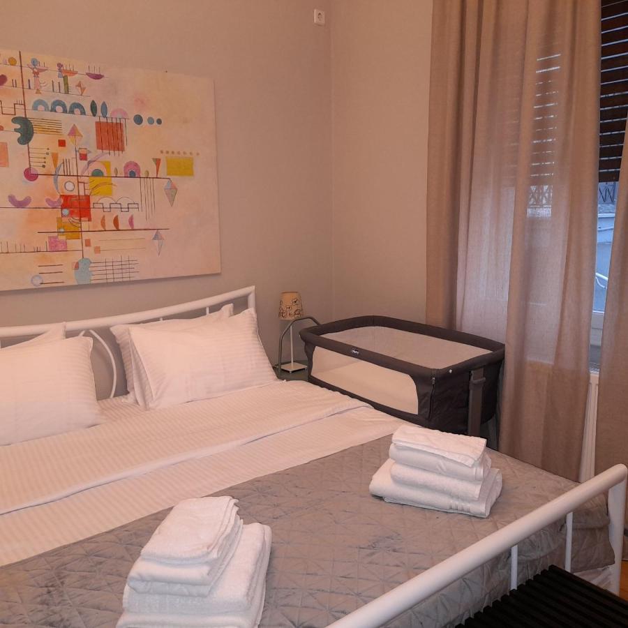 Living Life Apartment Komotini Eksteriør billede