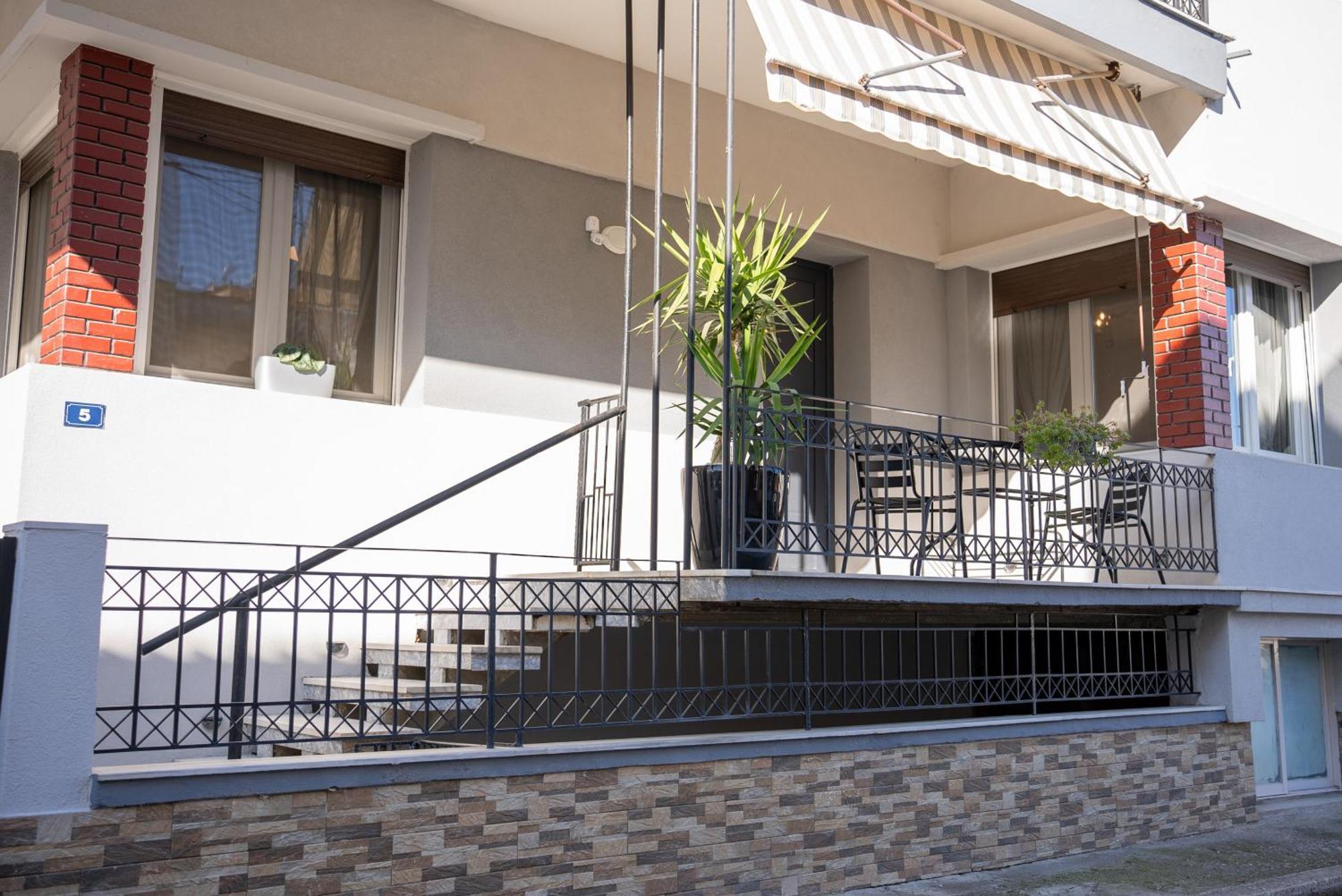 Living Life Apartment Komotini Eksteriør billede